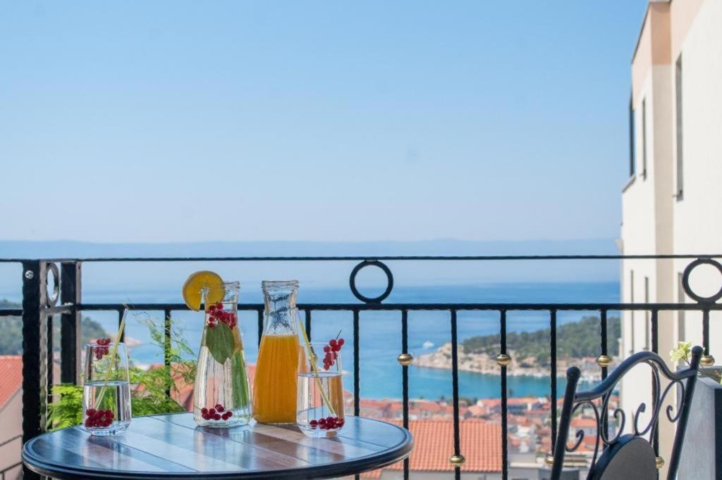 Smaragd - Citrin With Amazing Sea View And Shared Pool Apartment Makarska
